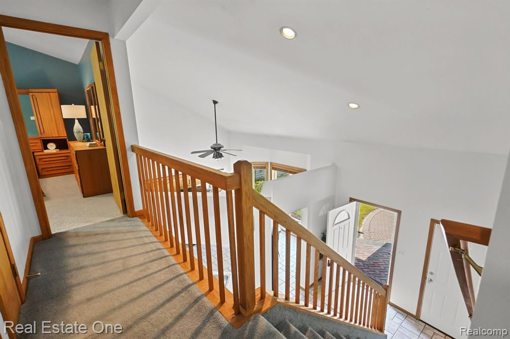 360 N NORTH SHORE Drive, Lake Orion, MI 48362 — Photo 22
