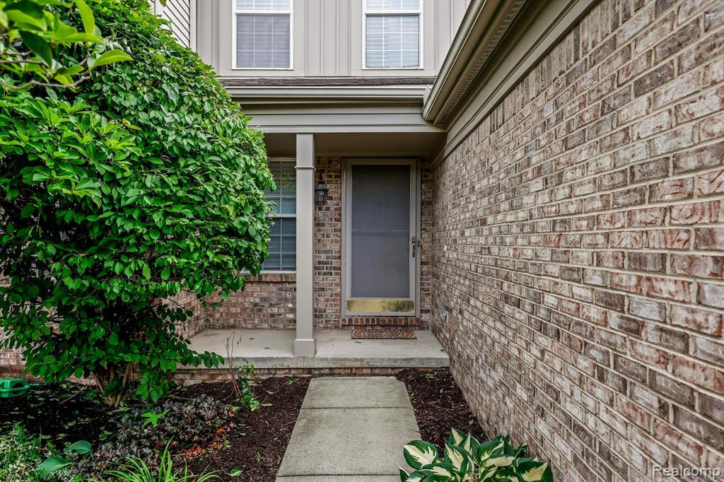 4143 HUNTERS Circle E, 104, Canton, MI 48188 — Photo 4