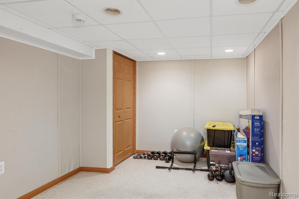 4143 HUNTERS Circle E, 104, Canton, MI 48188 — Photo 24