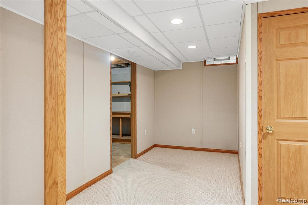 4143 HUNTERS Circle E, 104, Canton, MI 48188 — Photo 25
