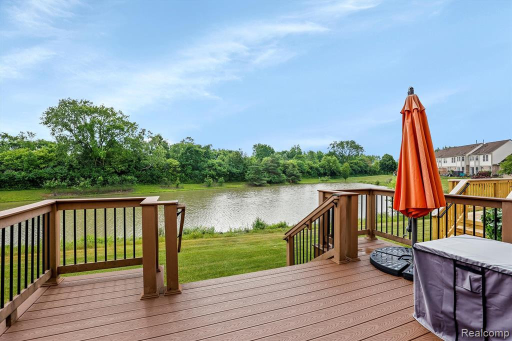4143 HUNTERS Circle E, 104, Canton, MI 48188 — Photo 28