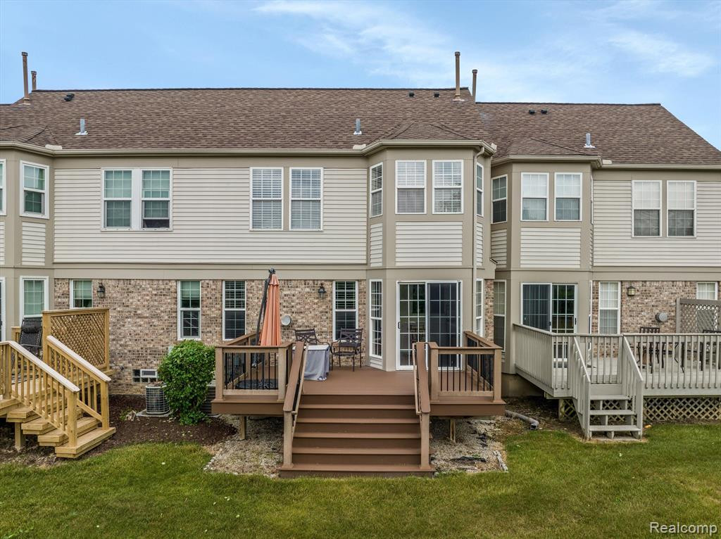 4143 HUNTERS Circle E, 104, Canton, MI 48188 — Photo 31