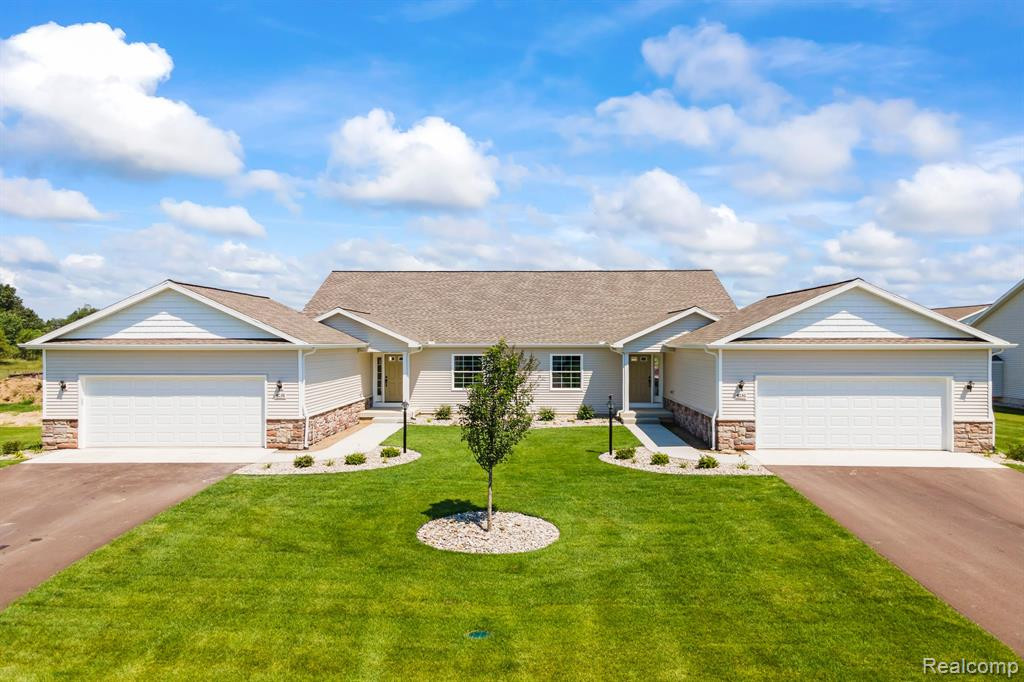 4036 EASTBRIDGE CIRCLE Road, Stockbridge, MI 49285 — Photo 3