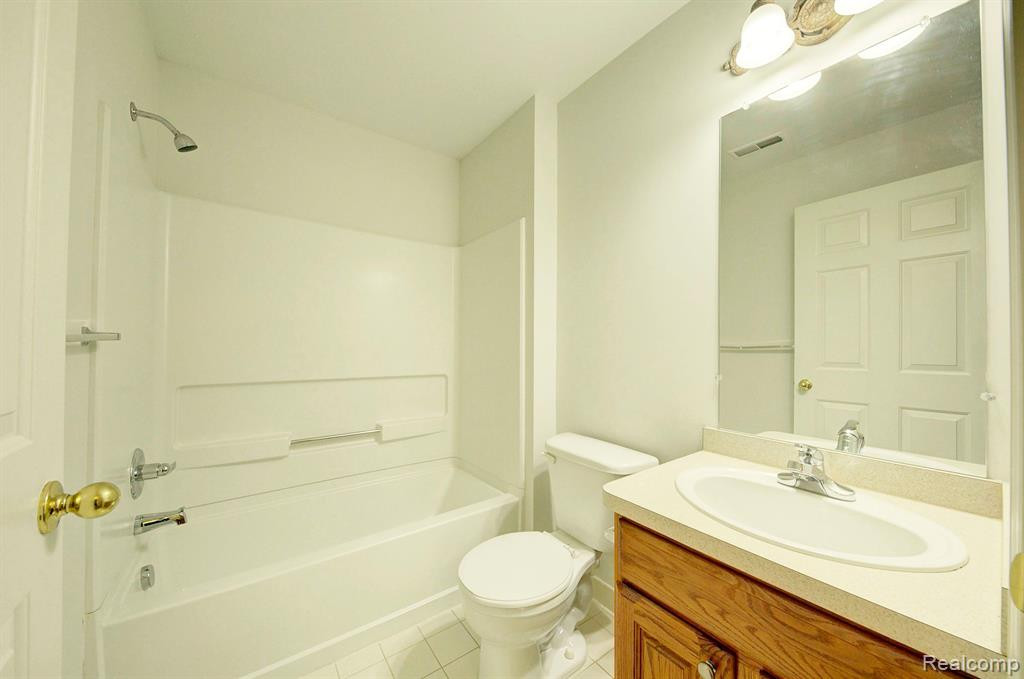 2106 Arcadia Drive, Canton, MI 48188 — Photo 25