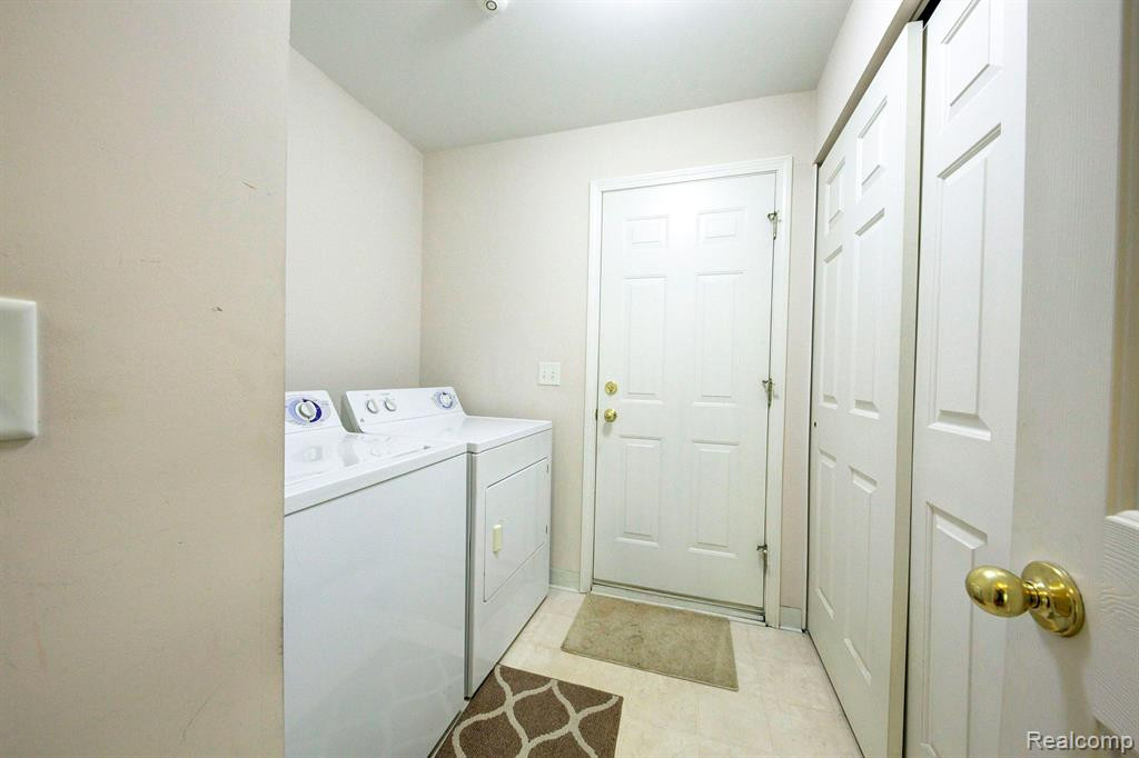2106 Arcadia Drive, Canton, MI 48188 — Photo 26