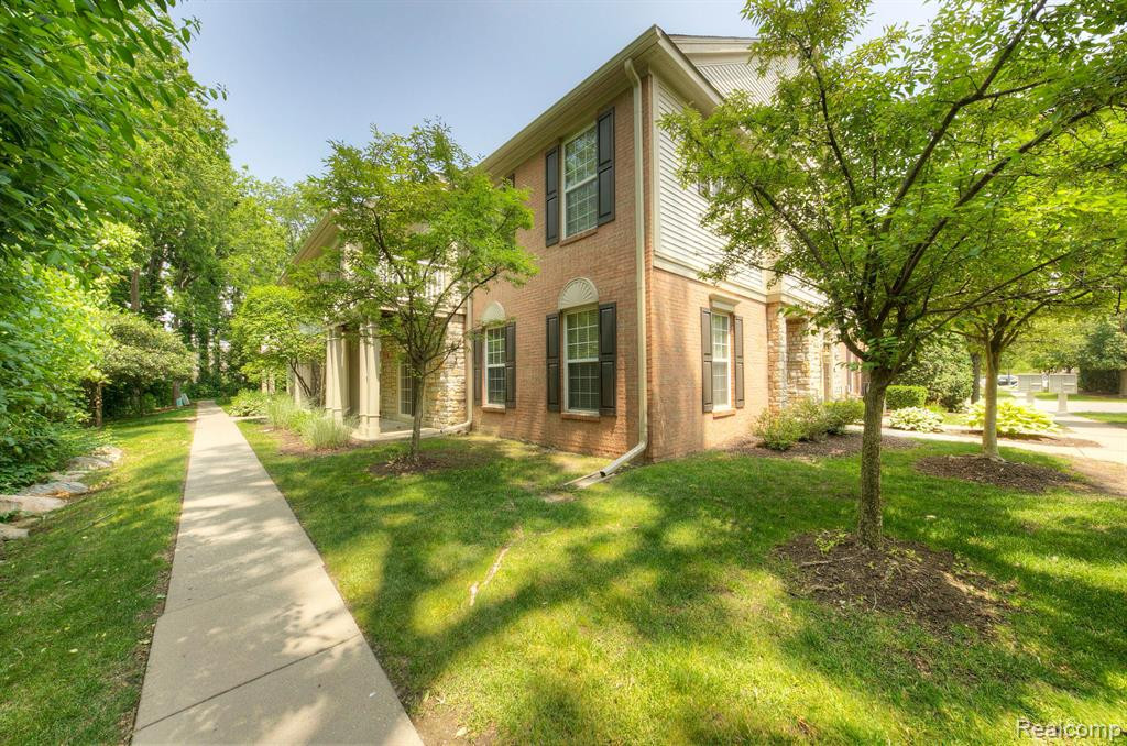 2106 Arcadia Drive, Canton, MI 48188 — Photo 31