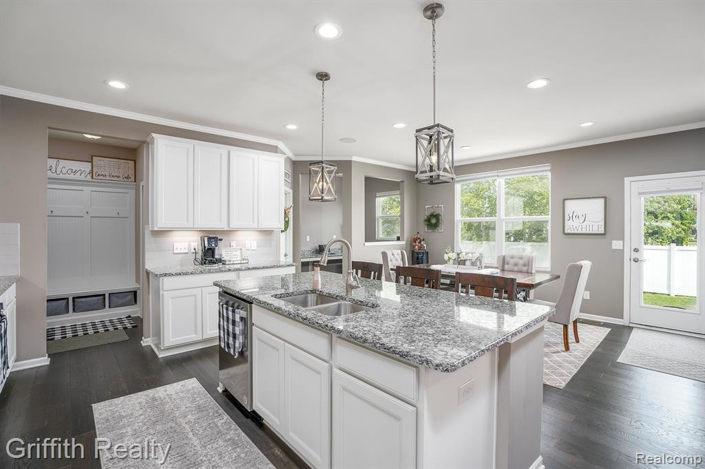 50106 VAN BUREN Street, Canton, MI 48188 — Photo 22
