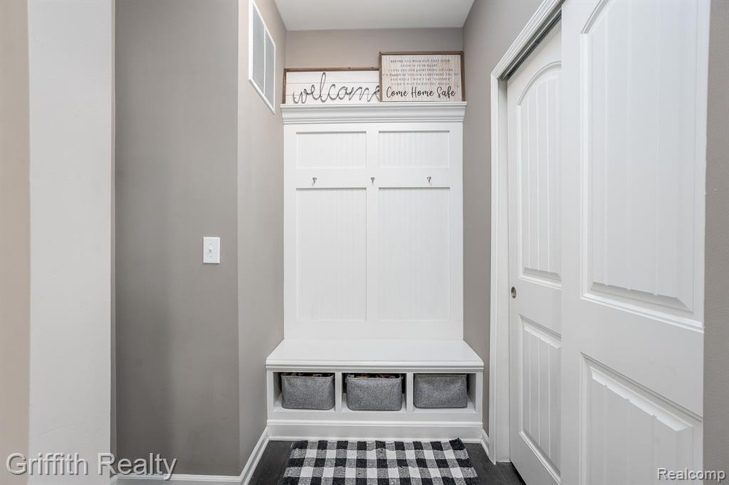50106 VAN BUREN Street, Canton, MI 48188 — Photo 26