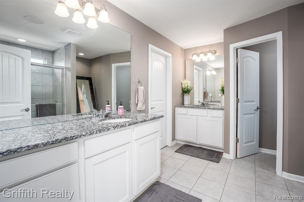 50106 VAN BUREN Street, Canton, MI 48188 — Photo 32
