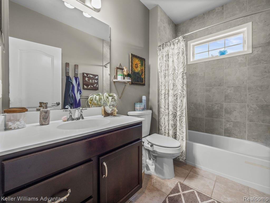 17237 Briar Ridge Court, Northville, MI 48168 — Photo 32
