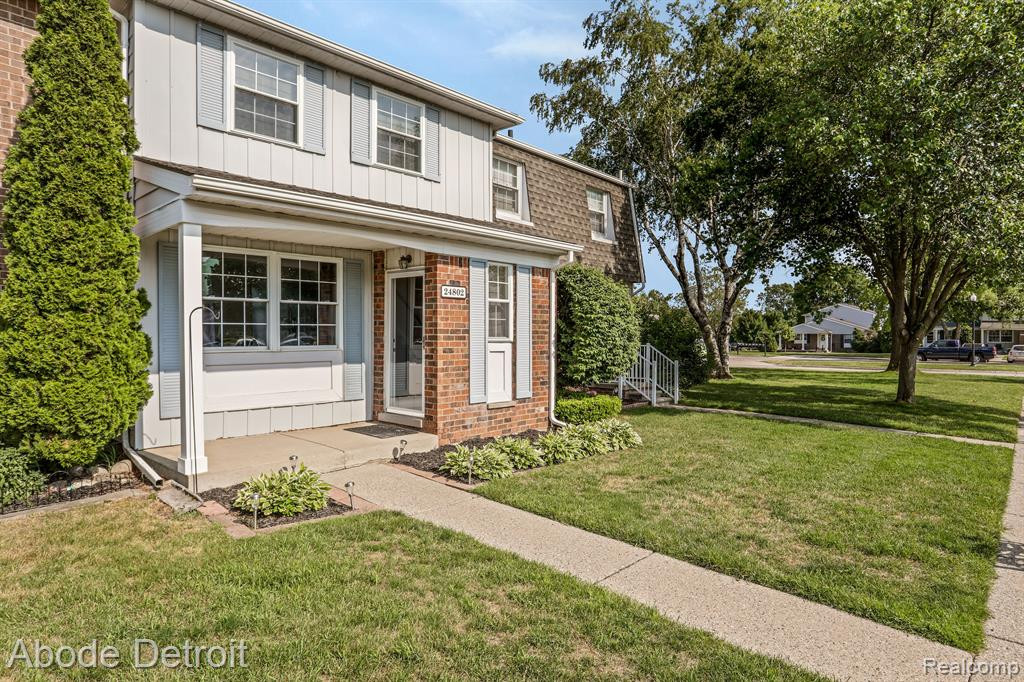 24802 OLDE ORCHARD Street, Novi, MI — Photo 3