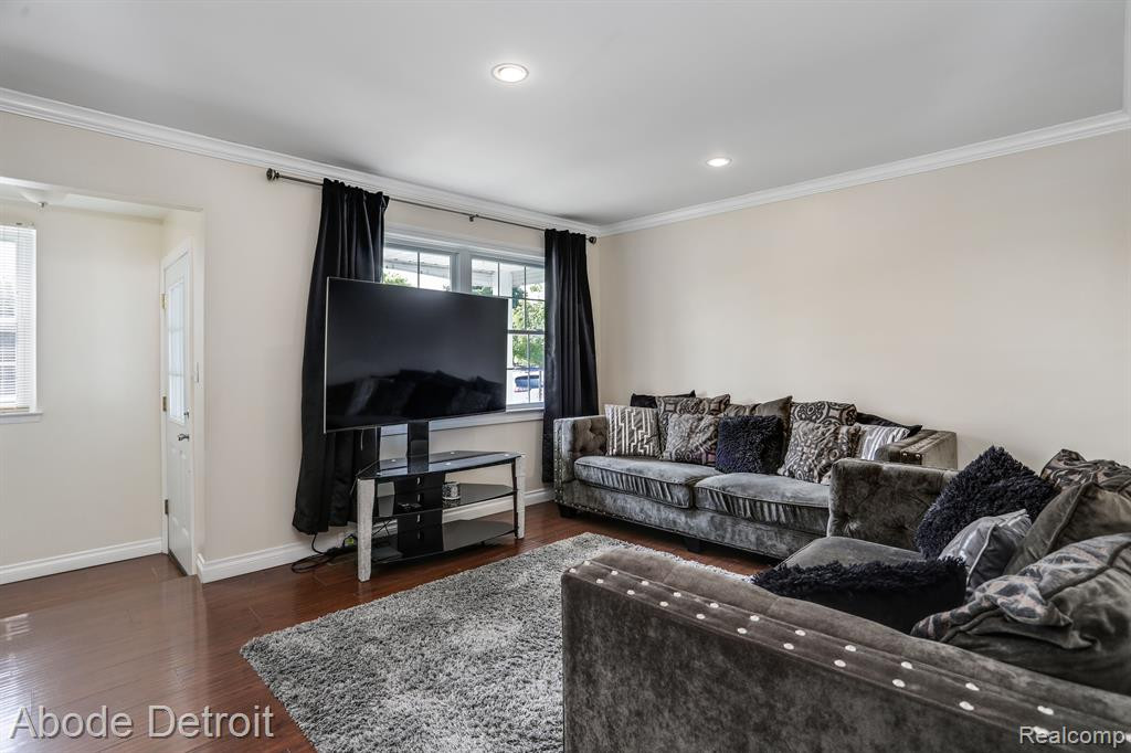 24802 OLDE ORCHARD Street, Novi, MI — Photo 5