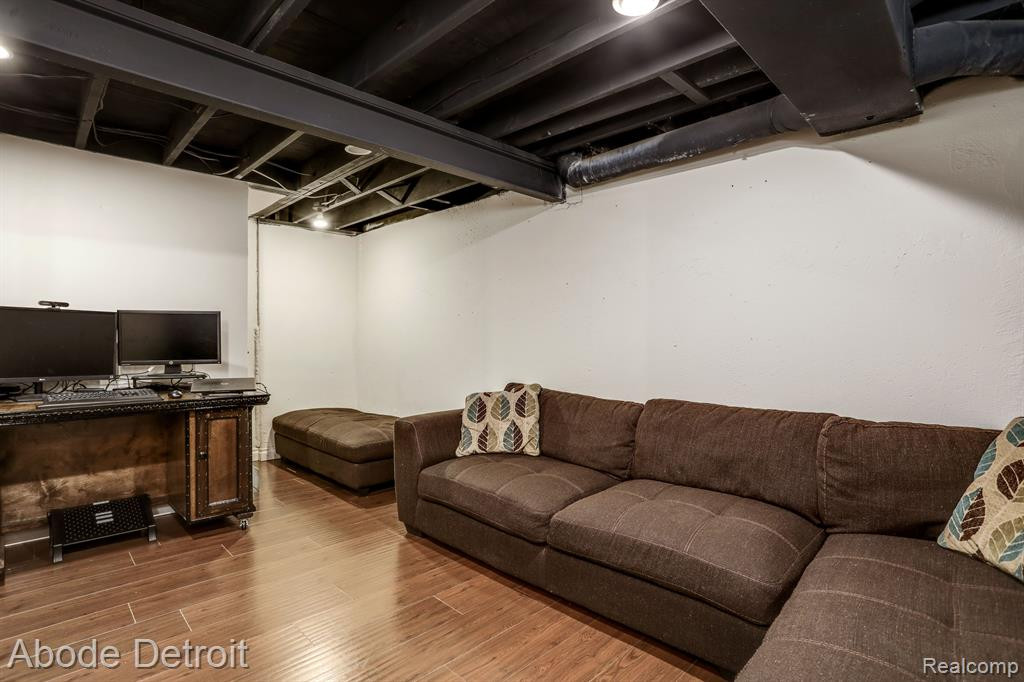 24802 OLDE ORCHARD Street, Novi, MI — Photo 25