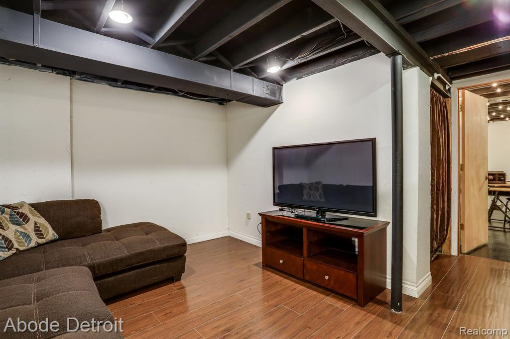 24802 OLDE ORCHARD Street, Novi, MI — Photo 26