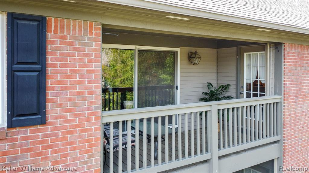 28373 CARLTON WAY Drive, 20 Bldg 15, Novi, MI 48377 — Photo 4
