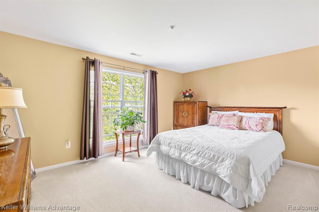 28373 CARLTON WAY Drive, 20 Bldg 15, Novi, MI 48377 — Photo 19
