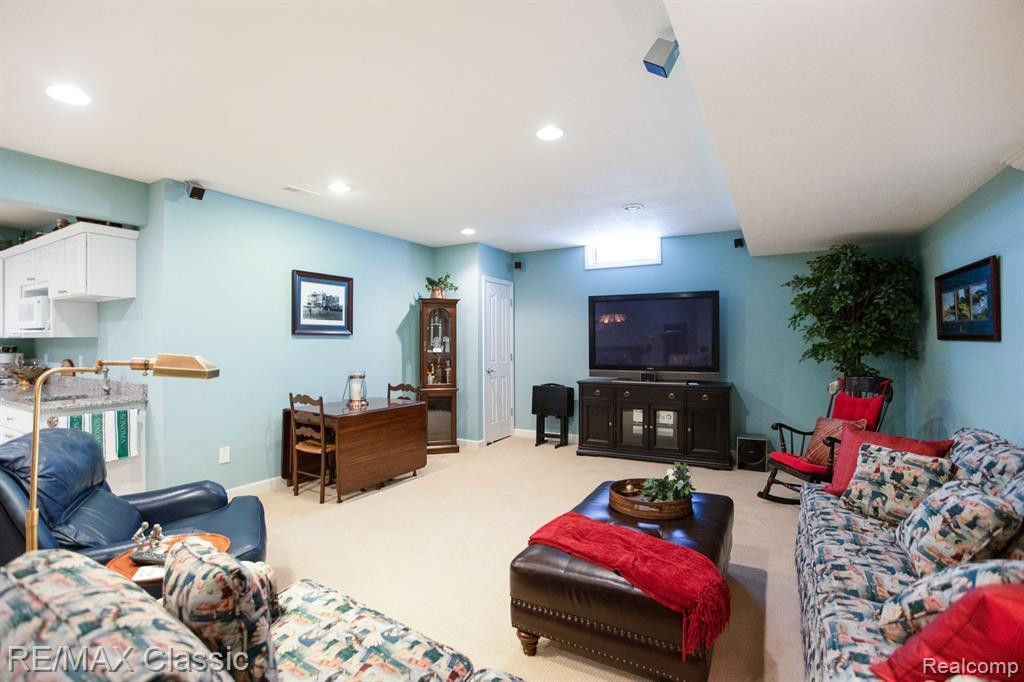 49055 RAINBOW Lane N, 37, Northville, MI 48168 — Photo 22