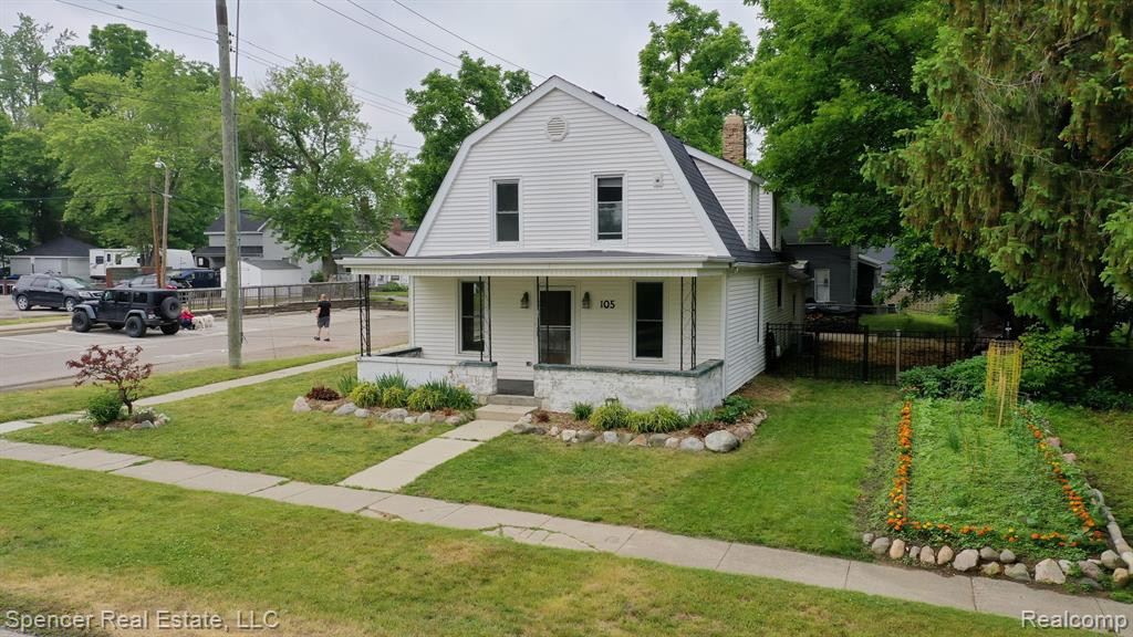 105 E CHURCH Street, Lake Orion, MI 48362 — Photo 5