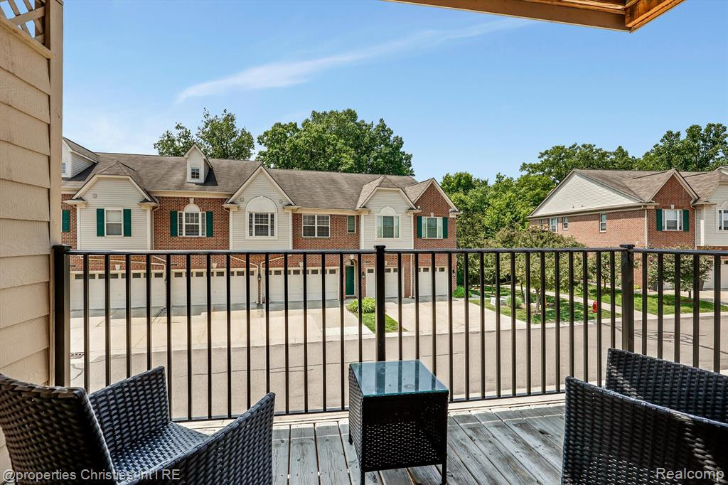 39673 Springwater Drive, Northville, MI 48168 — Photo 12