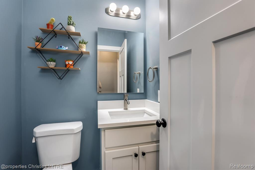 39673 Springwater Drive, Northville, MI 48168 — Photo 13
