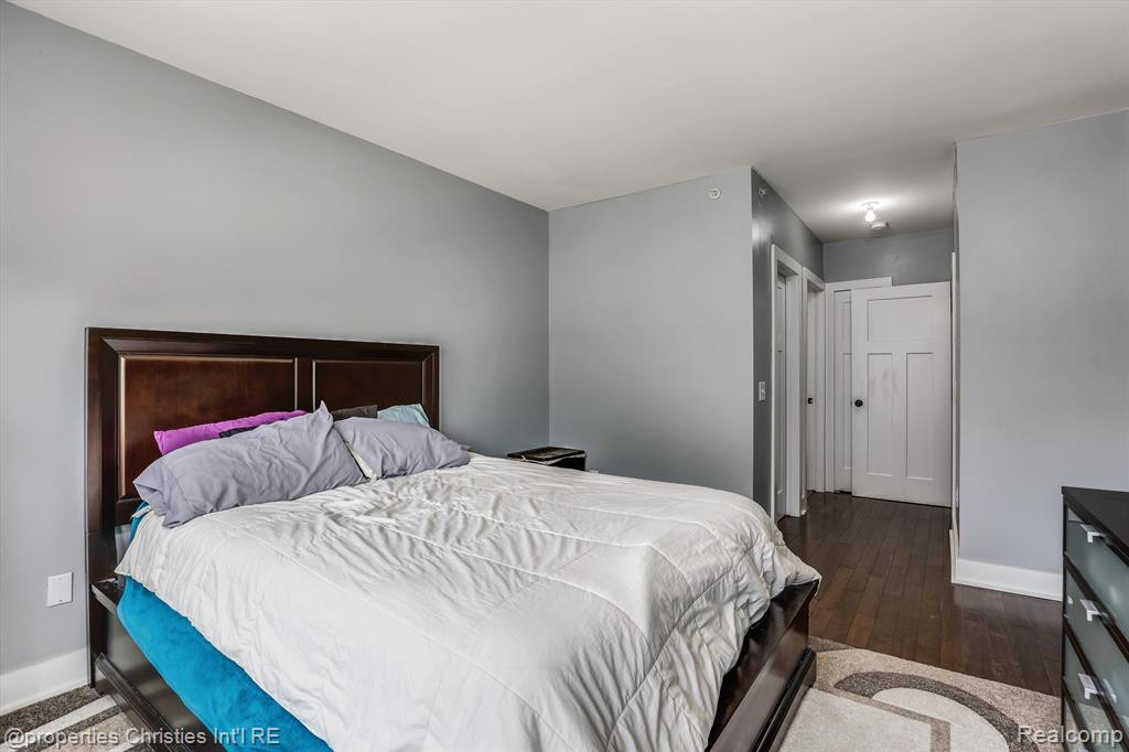 39673 Springwater Drive, Northville, MI 48168 — Photo 15