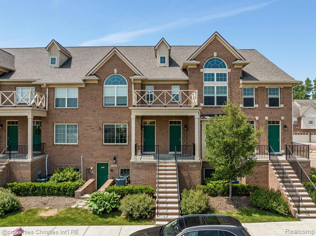 39673 Springwater Drive, Northville, MI 48168 — Photo 29