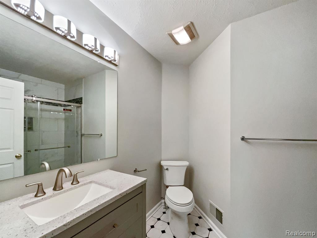 3522 MEADOW GROVE Trail, Ann Arbor, MI 48108 — Photo 14