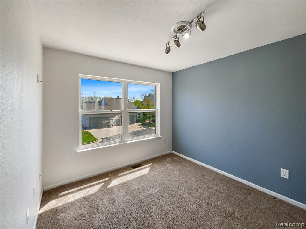 3522 MEADOW GROVE Trail, Ann Arbor, MI 48108 — Photo 15