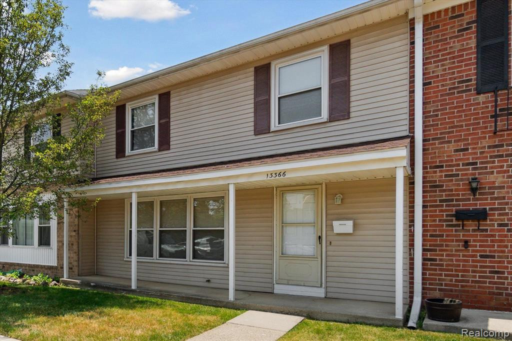 13366 LAKE POINT Boulevard, Van Buren, MI 48111 — front exterior