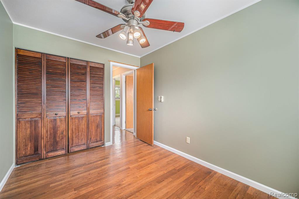 557 Crestwood Circle, Saline, MI 48176 — Photo 29