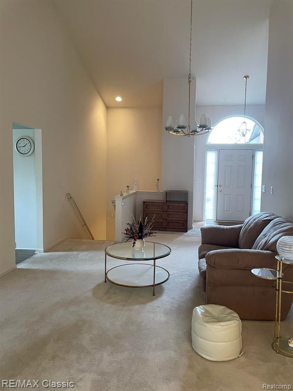 2070 RED MAPLE Lane, 106, Commerce Twp, MI 48390 — Photo 9