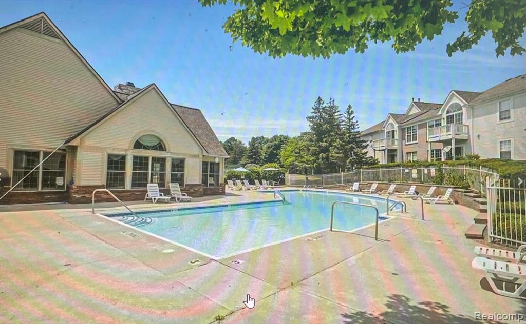 228 BROOKWOOD Drive, 6, South Lyon, MI 48178 — Photo 25