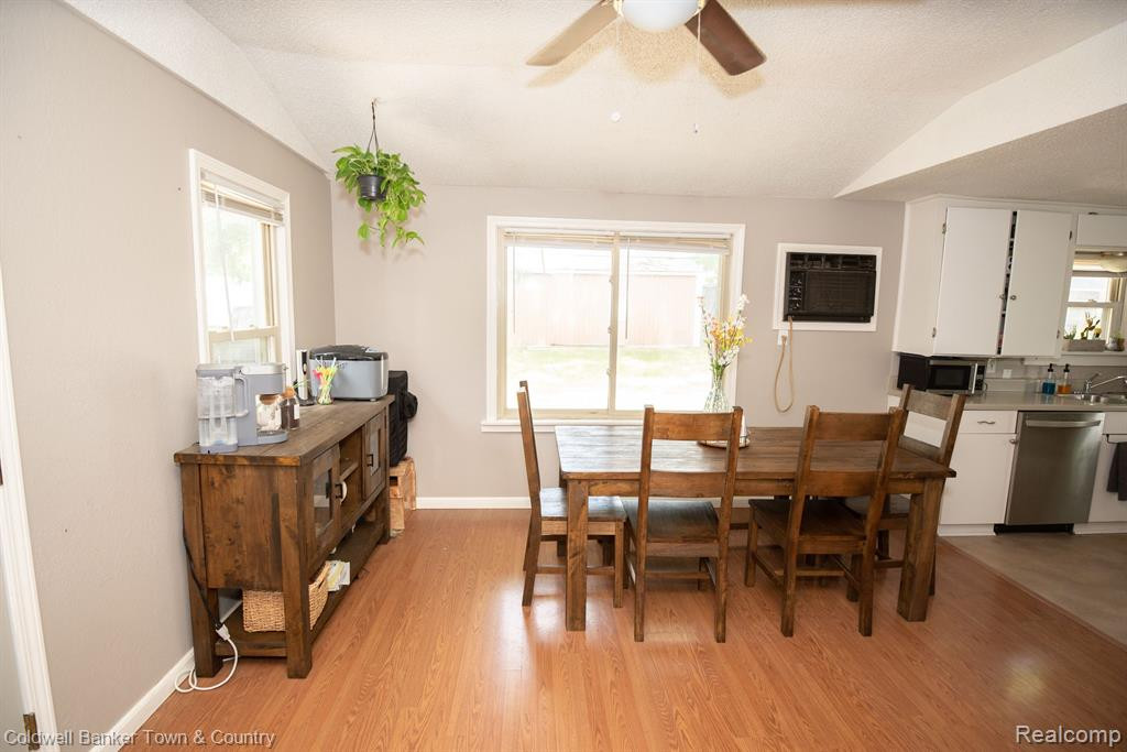 326 N ANN Street, Byron, MI 48418 — Photo 7