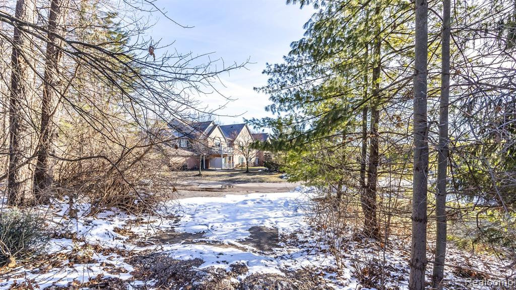 446 Marigold Circle, Westland, MI — Photo 20