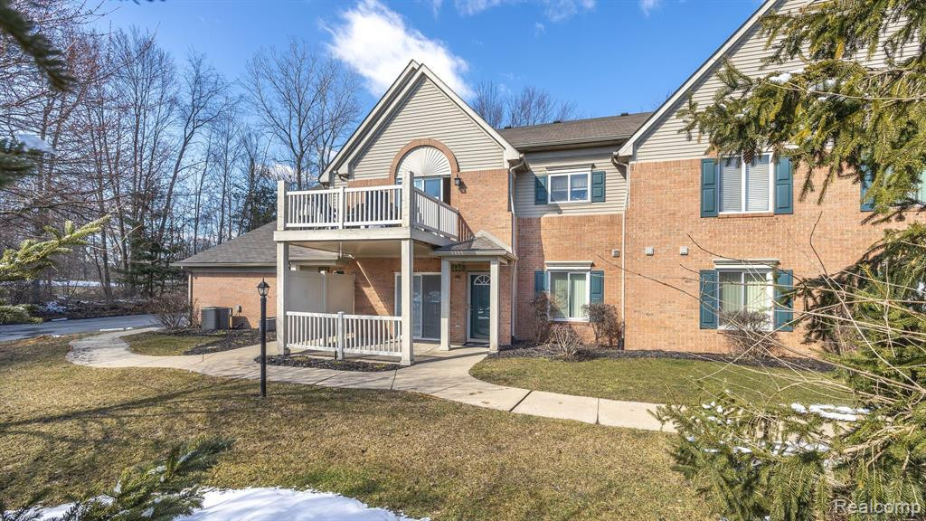446 Marigold Circle, Westland, MI — Photo 21