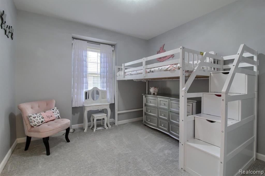 24300 BASHIAN Drive, Novi, MI — Photo 17