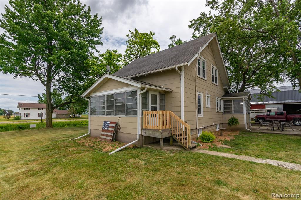7967 E WESTON Road, Blissfield, MI 49228 — Photo 2