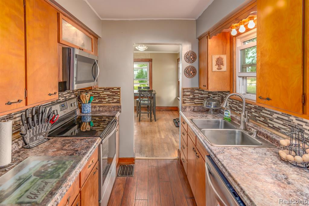 7967 E WESTON Road, Blissfield, MI 49228 — Photo 6