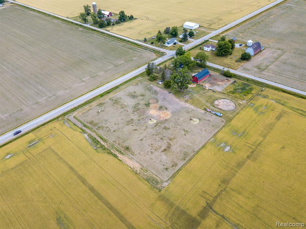 7967 E WESTON Road, Blissfield, MI 49228 — Photo 28