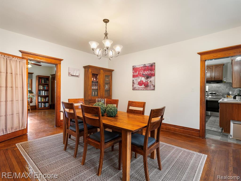306 E ELMWOOD, Leonard, MI 48367 — Photo 20