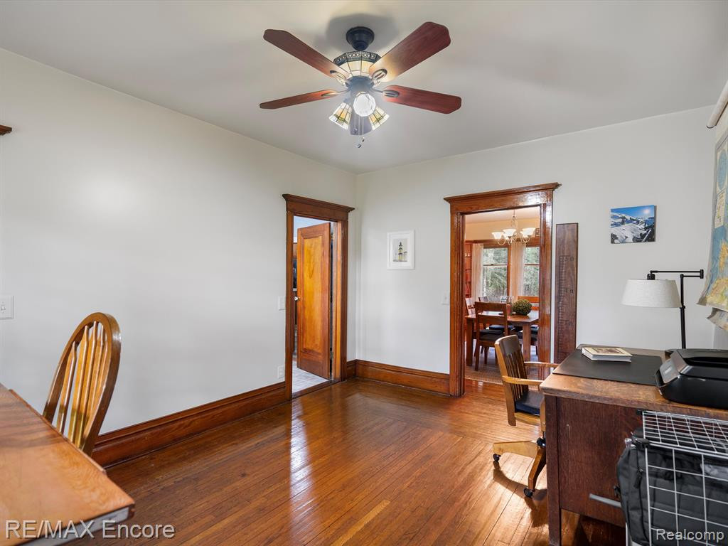 306 E ELMWOOD, Leonard, MI 48367 — Photo 23