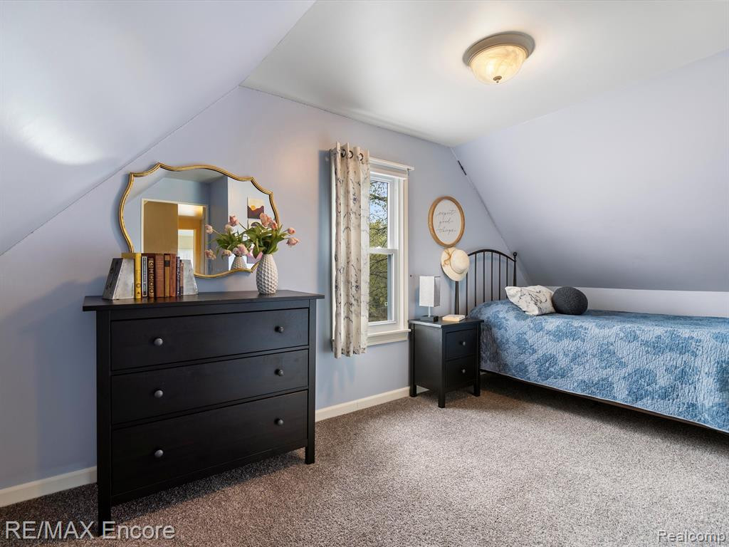 306 E ELMWOOD, Leonard, MI 48367 — Photo 31