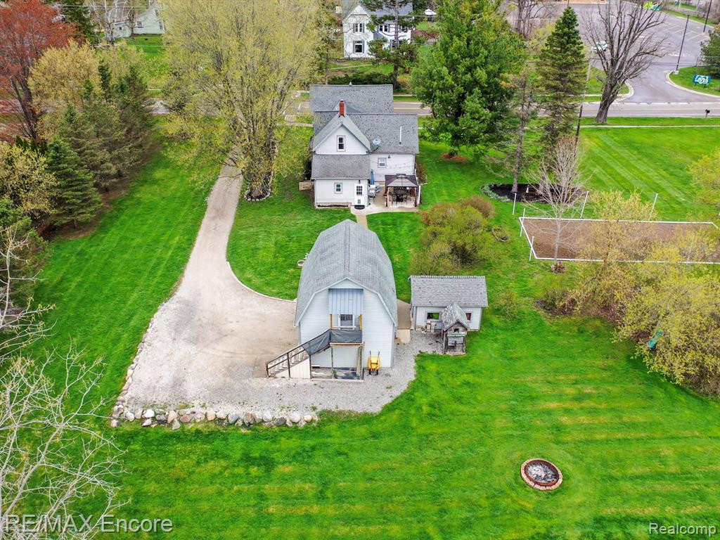 306 E ELMWOOD, Leonard, MI 48367 — Photo 43