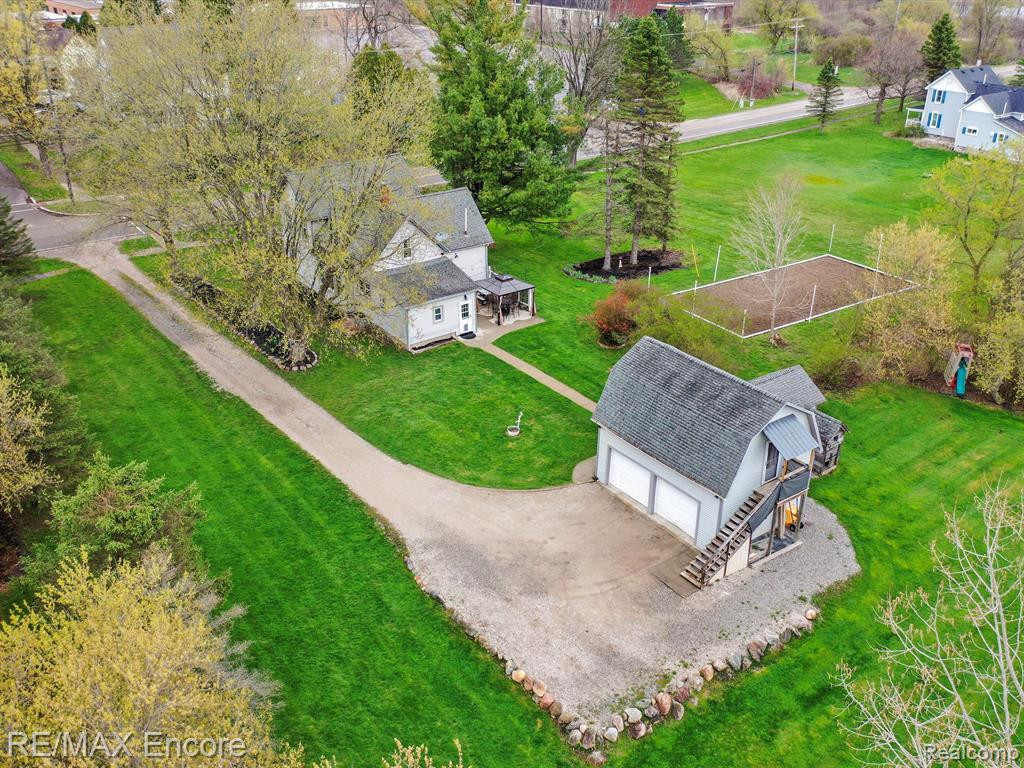 306 E ELMWOOD, Leonard, MI 48367 — Photo 45