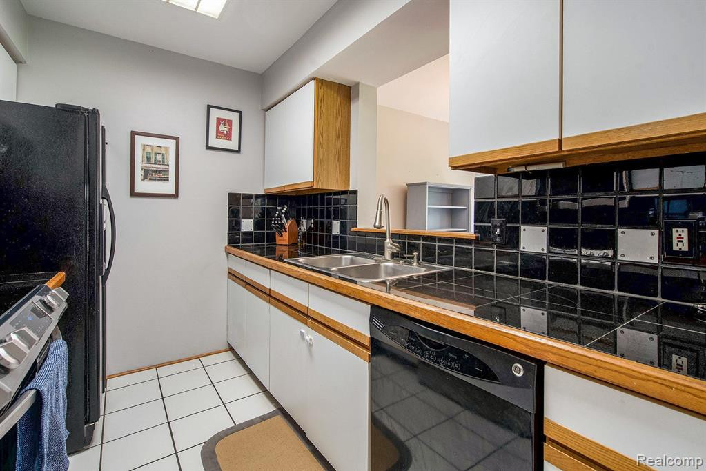 1500 PATRICIA Avenue, Ann Arbor, MI 48103 — Photo 7