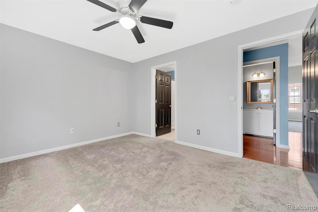 1117 FOUNTAIN VIEW CIRCLE Circle, South Lyon, MI 48178 — Photo 16