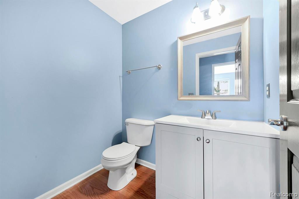 1117 FOUNTAIN VIEW CIRCLE Circle, South Lyon, MI 48178 — Photo 22