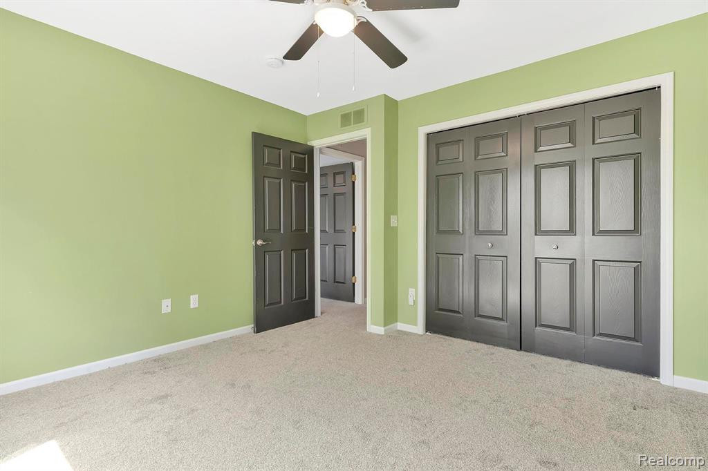 1117 FOUNTAIN VIEW CIRCLE Circle, South Lyon, MI 48178 — Photo 31
