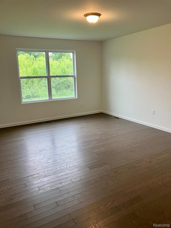 10193 SWAN LAKE Circle, 37, Ypsilanti, MI 48197 — Photo 11