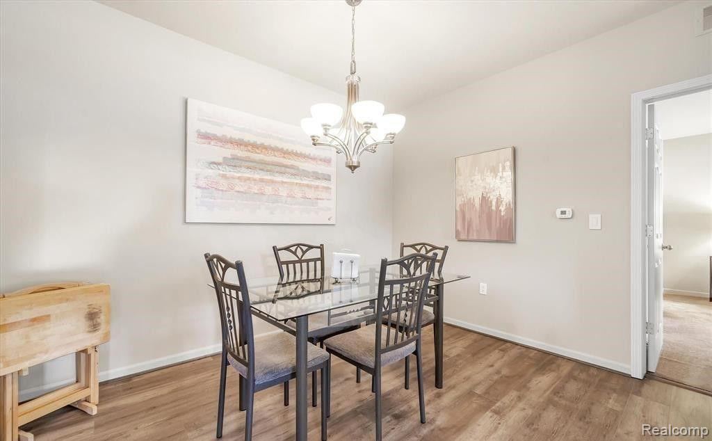 27106 CHESAPEAKE Circle, Walled Lake, MI 48390 — Photo 15